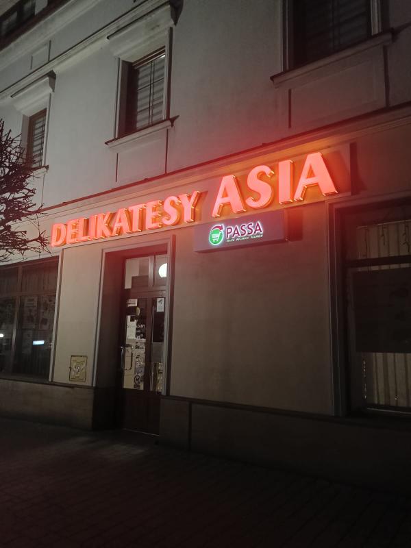 Widoczne w dzień i w nocy